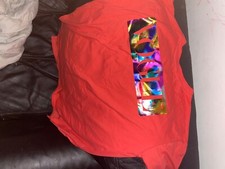 It  s a unbranded top and shorts 2 pieces set new with tag on and never been worn
