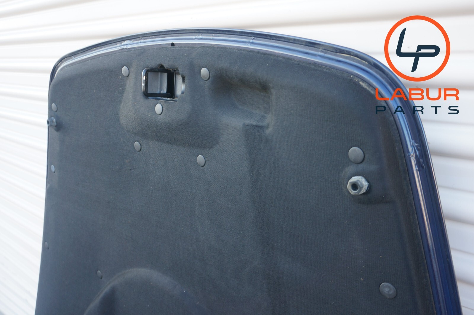 M139 03-13 Maserati Quattroporte Front Hood Panel Bonnet Blue 67213600 HD162