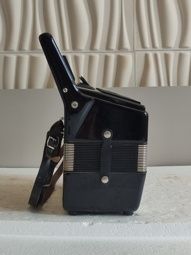 Piano accordion akkordeon WELTMEISTER STELLA 40 bass - Picture 9 of 14