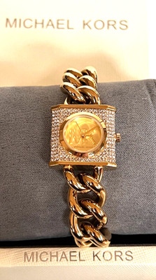 Michael Kors MK4711 Pave Crystal Lock Curb Chain Band Ladies Watch BNWT G/Box