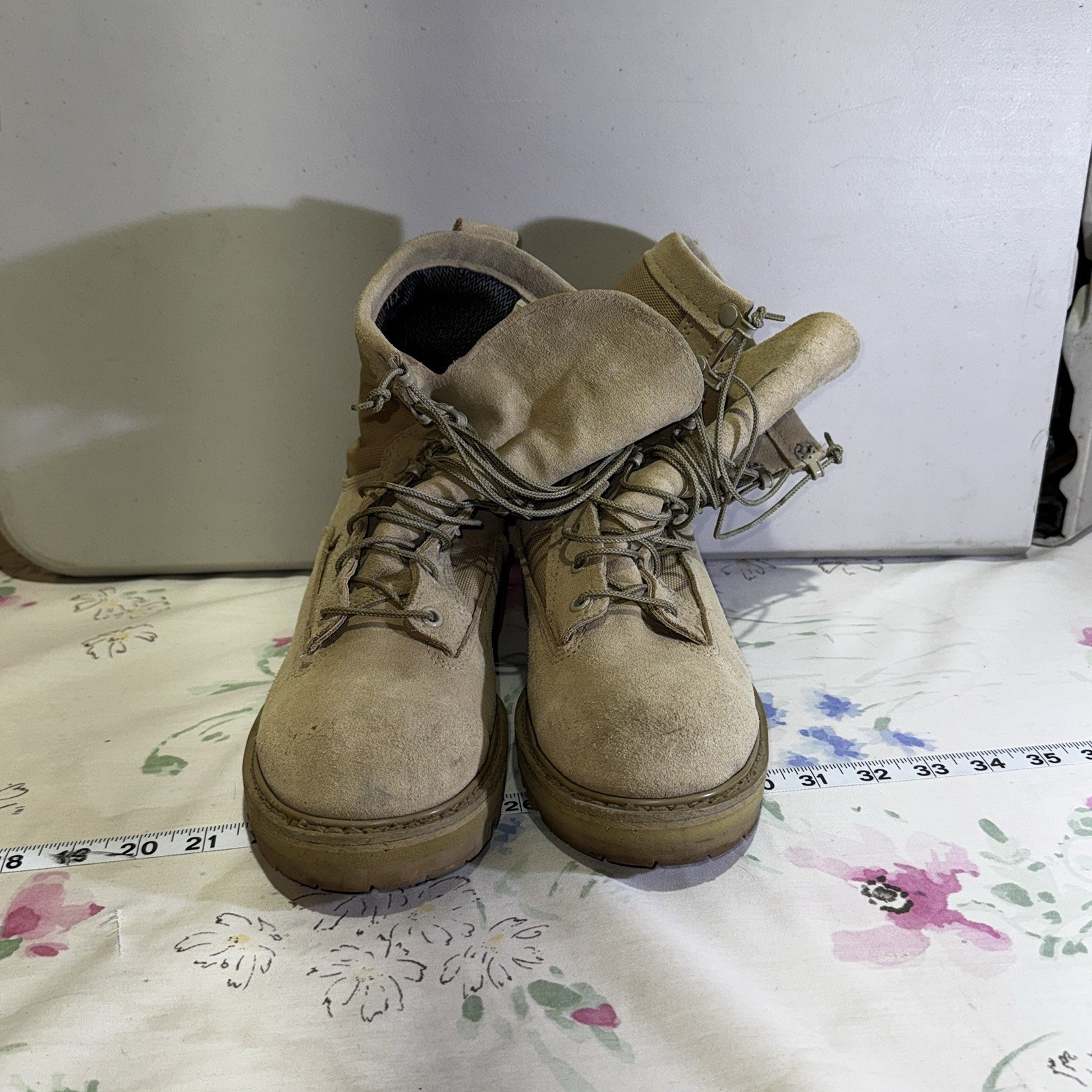 Bates E30500B Desert Combat Boots Tan Suede Side Zip Men’s 7W