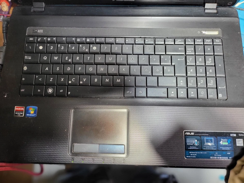 Asus X73B - AMD - CON ALIMENTATORE - Immagine 3 di 4