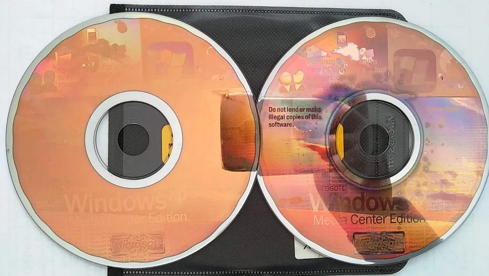 Windows XP Media Center Edition 32 bit Full Version w/ 5 Keys License for 5 PCs - Image 2 of 2