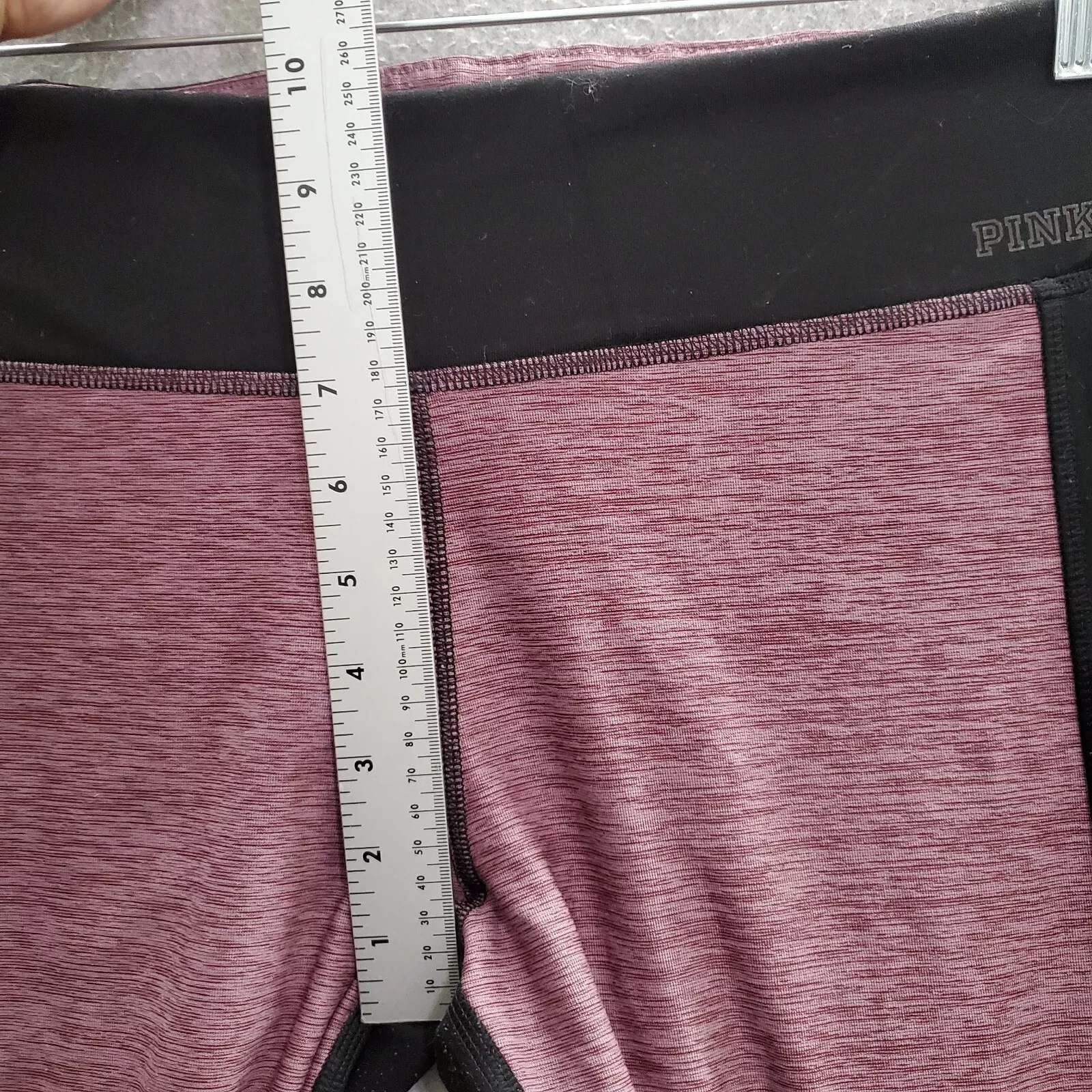 victoria-secret-vs ultimate activewear love pants