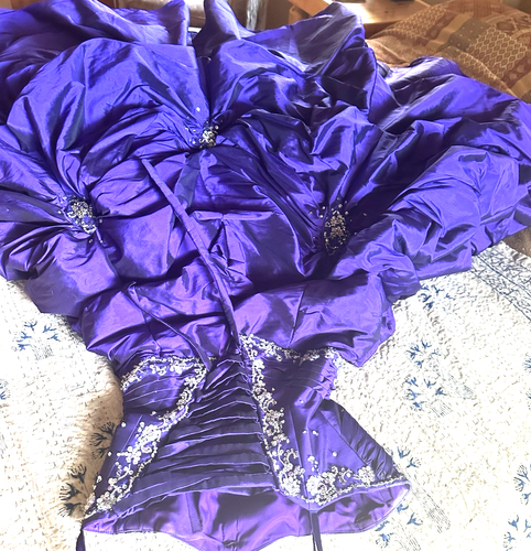 Vestido de graduación sin estrellas púrpura real Mori Lee de Madeline Gardner EE. UU. 3/4 Reino Unido 5/6 - Imagen 8 de 9