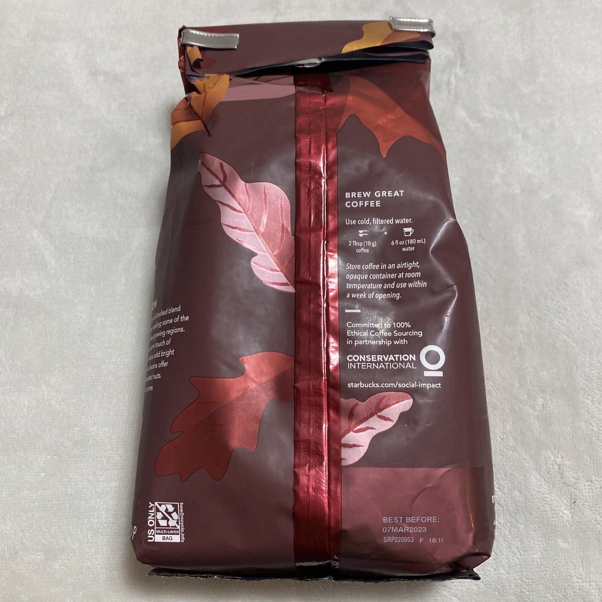 コーヒー STARBUCKS FALL BLEND Starbucks Fall Blend Medium Roast Coffee, Keurig K-Cup Pods