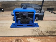 MIOB NcSTAR VTUFNR  F&R UNIVERSAL PISTOL Front & Rear SIGHT ADJUSTMENT VISE TOOL