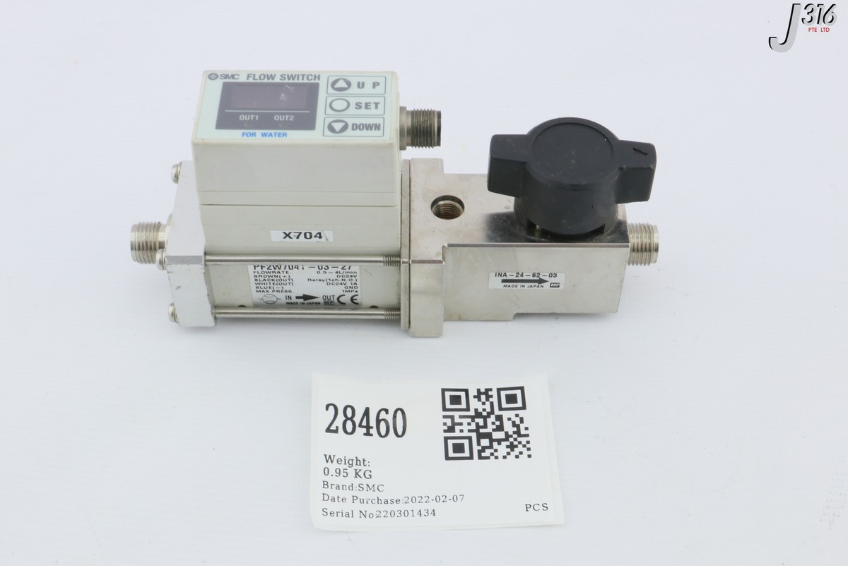 28460 SMC FLOW SWITCH W/ MECHANICAL VALVE INA-24-62-03 PF2W704T-03