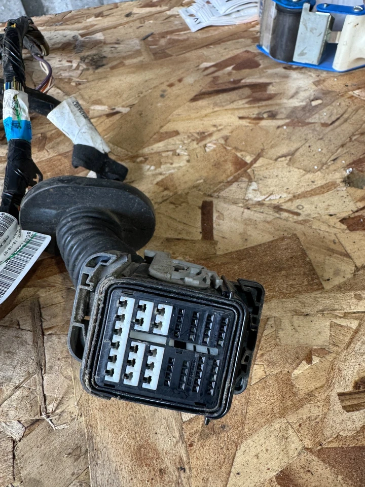 Cable arnés de cableado puerta delantera izquierda lado conductor Ford F350 Super Duty 2008-2010 Foto 2 de 4