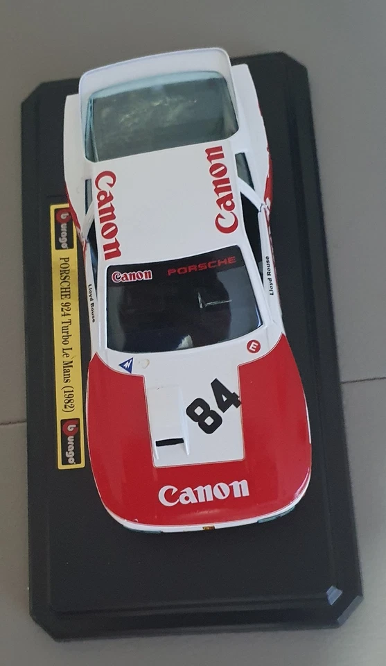 BBURAGO 1/25 1982 PORSCHE 924 TURBO LE MANS METAL MODEL CON SCATOLA - Immagine 4 di 4
