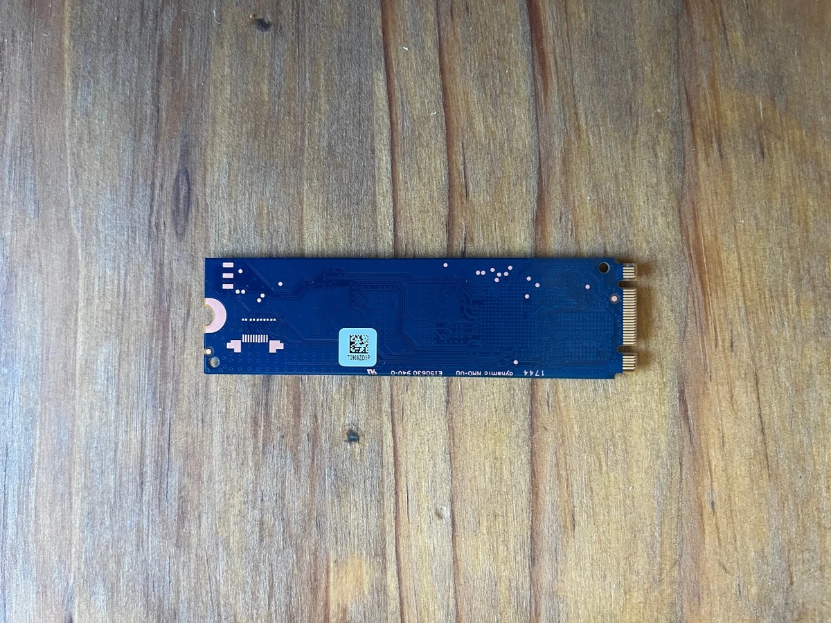 SSD M.2 SATA 275 GB CRUCIAL MX300 - CT275MX300SSD4