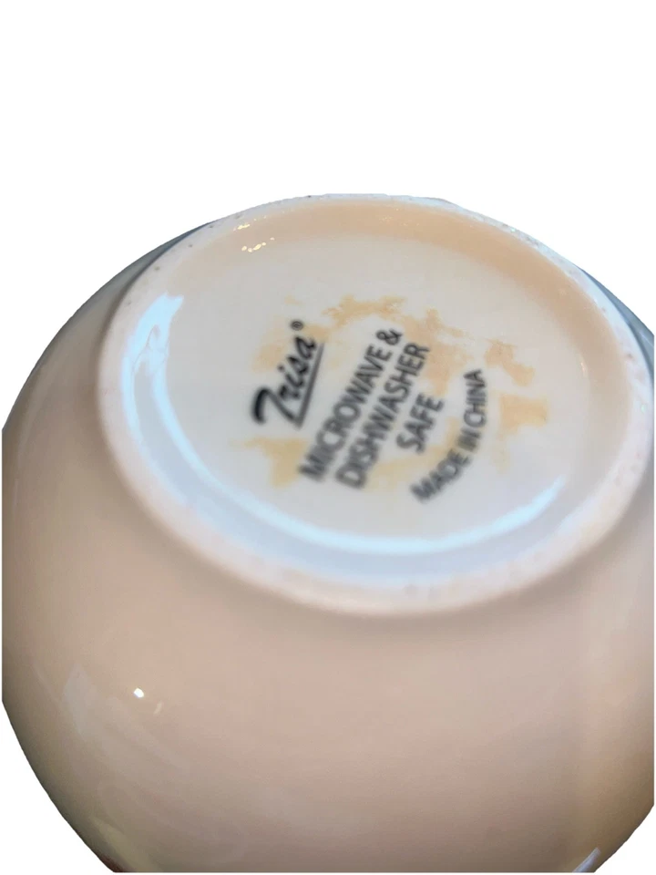 Trisa Red and White Snowman and Christmas Tree Soup/ Whatever Bowl  - Image 3 of 4