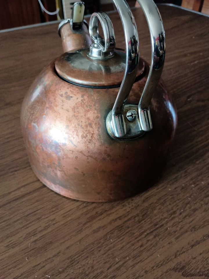 Tetera Chantal Whistling Copper 2 tonos (SL37-19CP) (T-M1) 18/10 SS 1,8 QT Foto 3 de 4