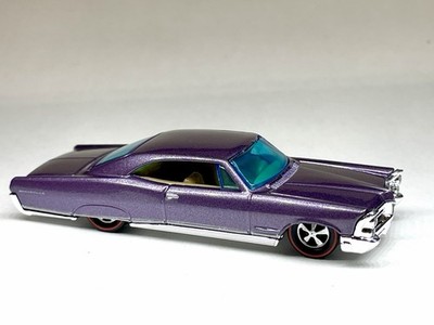   Hot Wheels Custom Made Redline  Purple Pontiac Bonneville Diecast 1:64