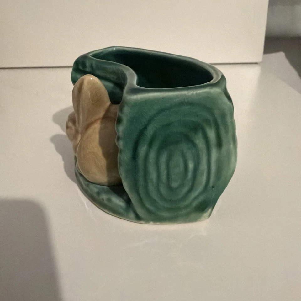 Dee Cee Pottery - Rabbit and Log - Posy Vase / Planter - Image 2 of 4