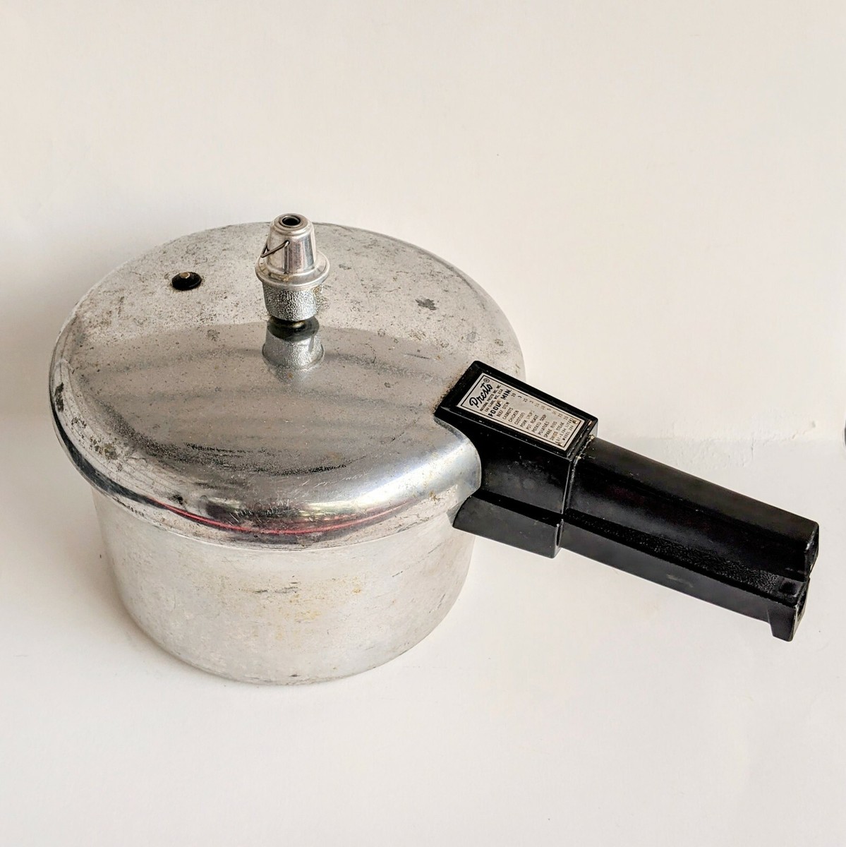 Vintage Presto Aluminum Qt Pressure Cooker Model 5254 Eau Claire USA made