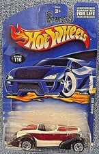 2001 Hot Wheels Mainline/Collector #116 AUBURN 852 White-Dark Red Color w/LaceSp