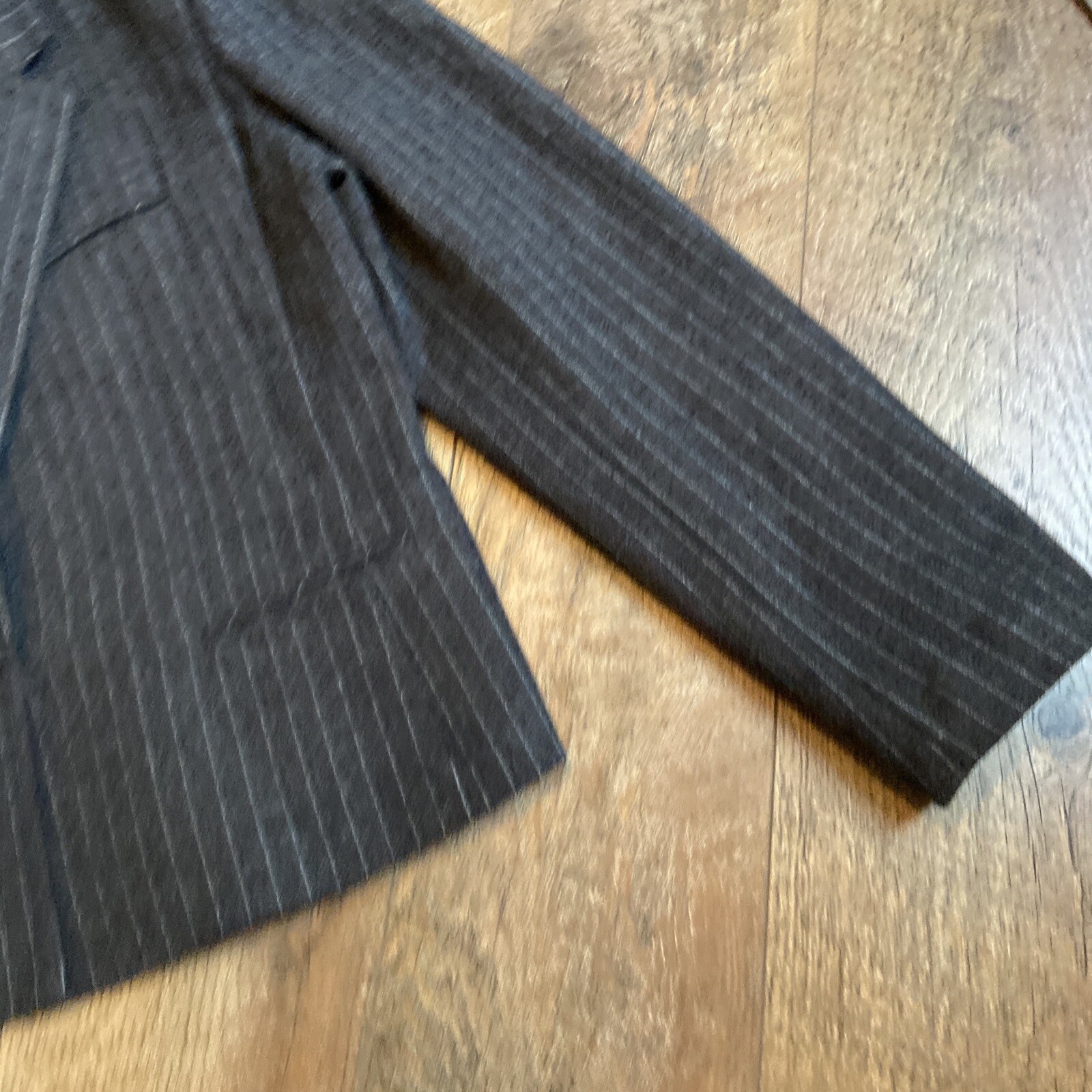 Vintage Structured Gray Wool Striped Shoulder Pad… - image 7