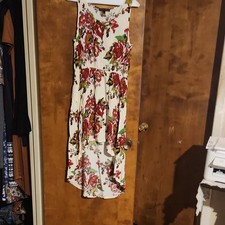 Wishful Park Floral Fit & Flare Sleeveless Midi Dress White Red Green M Regular