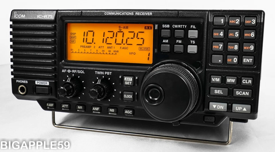 Icom IC-R75 Shortwave Amateur Radio Receiver w/ Sync Detector & UT-106 DSP Unit - Image 4 of 4