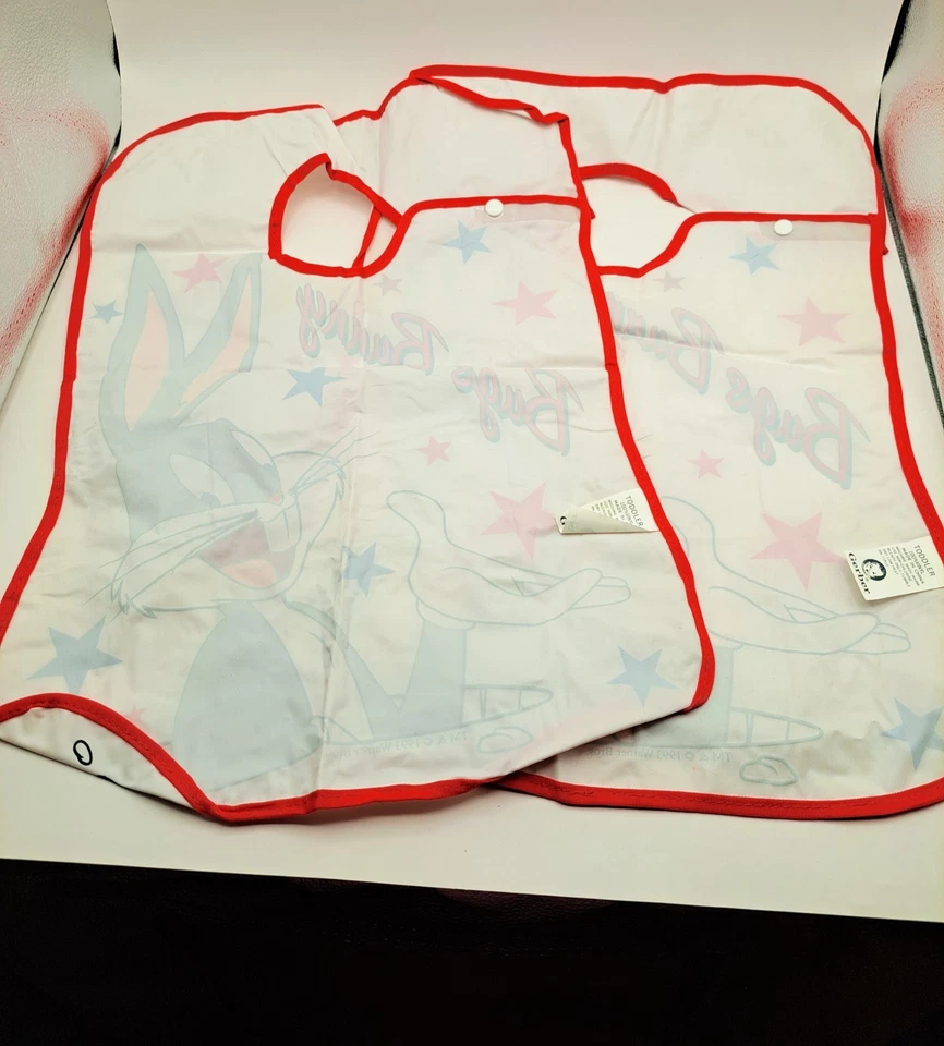 Lote de 2 baberos vintage de vinilo con broches de presión Warner Bros Bugs Bunny Gerber 1993  Foto 2 de 4