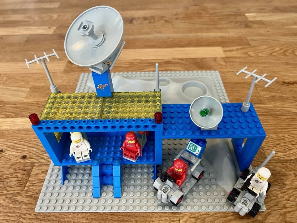 LEGO Space Classic 926 Command Center mit OVP und OVA - Bild 4 von 4