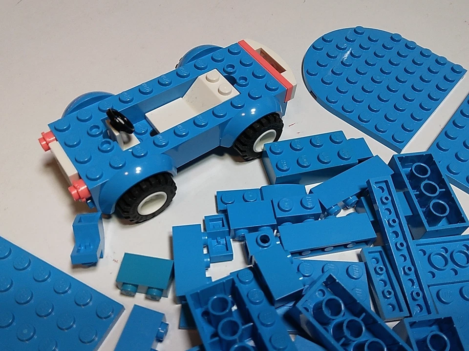 Lego Lote 200 Ladrillos Azures Oscuros Placas Guitarra Valla Guardabarros Base Vehículo 831 Foto 4 de 4