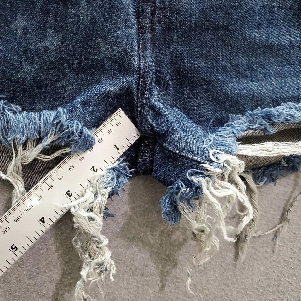 Pantalones Cortos Levi's Mujer 29 Azul Denim Estrella Rayas Gráfico Corte 2" Entrepierna Foto 4 de 4