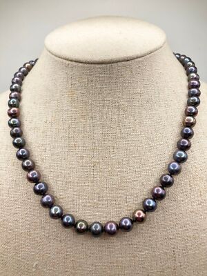 14kt gold clasp 6.5~7mm cultured black pearl necklace