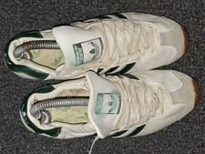 Preownd ADIDAS Country......SIZE8.5 us..made in France.. Color White/Green