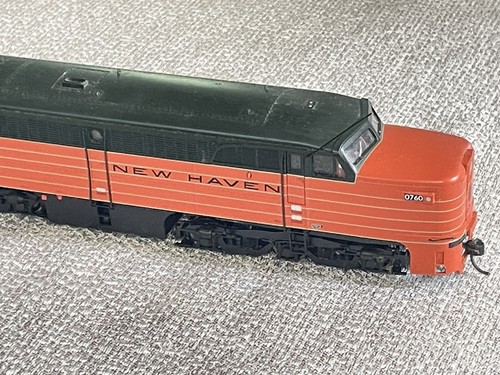 Life-Like N Scale PA Diesel Train New Haven #0760 Tested/Works - Picture 2 of 12