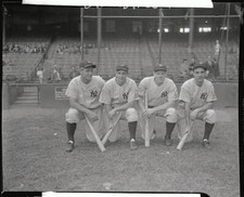 Lou Gehrig, Joe Gordon, Red Rolfe, And Frankie Crosetti 1939 Old Baseball Photo
