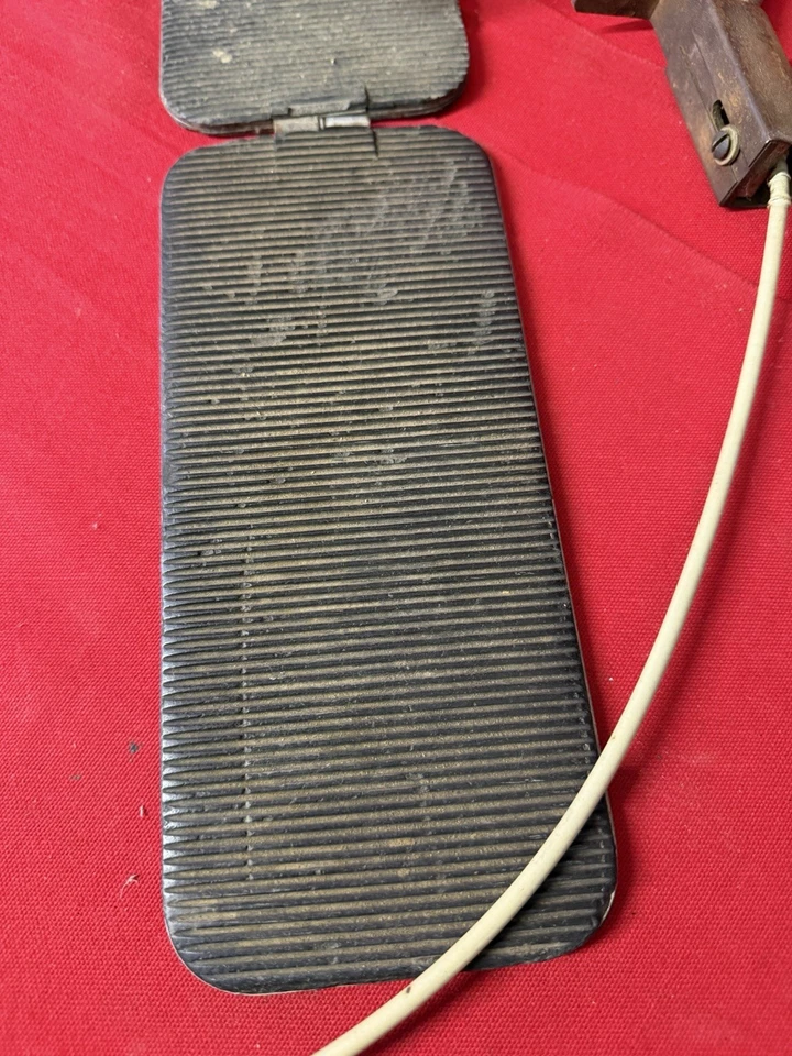 Pedal Wurlitzer Sustain para piano eléctrico con soporte y pedal extendido raro Foto 4 de 4