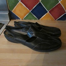 Fly Flot ladies black slip on leather shoes size 40 (6.5) vgc