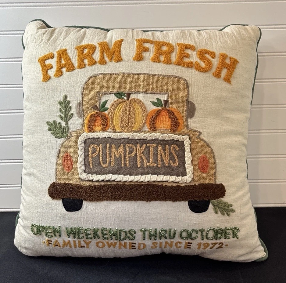 "Almohada bordada de otoño parche calabaza fresca Farm 17"" cuadrados" Foto 2 de 4