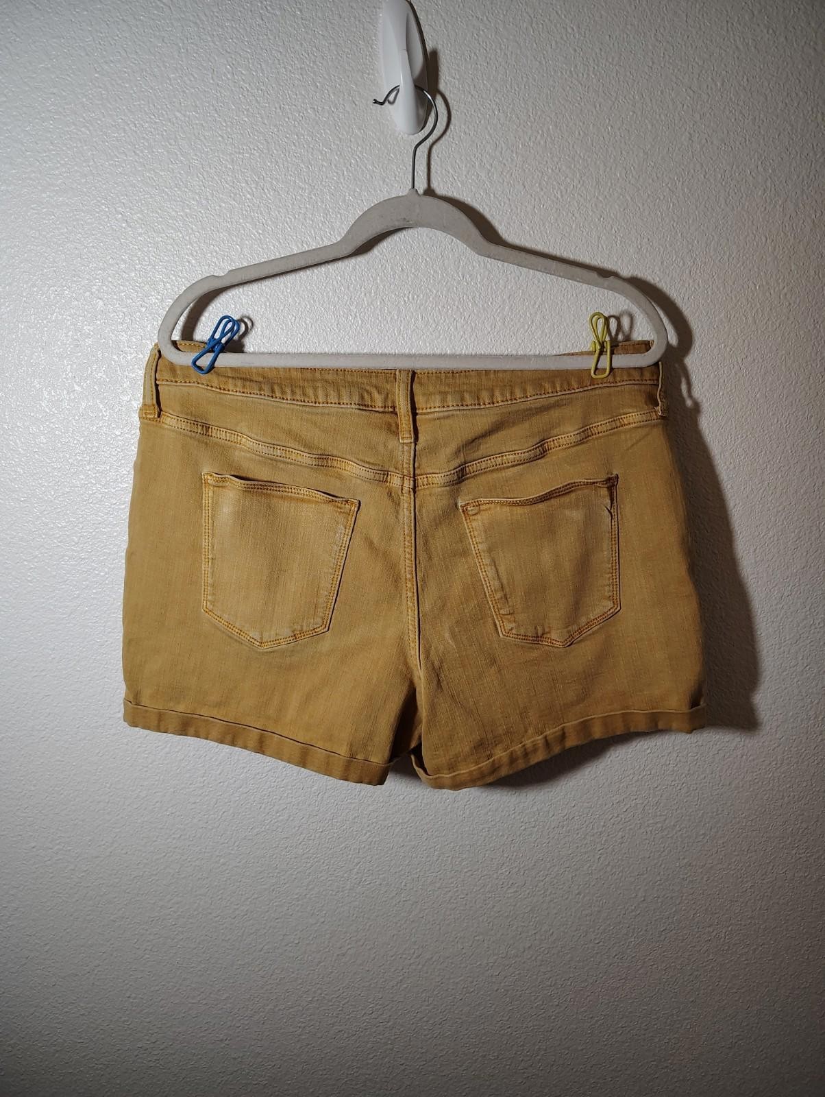 Universal Thread Solid Golden Yellow Mustard Stre… - image 2