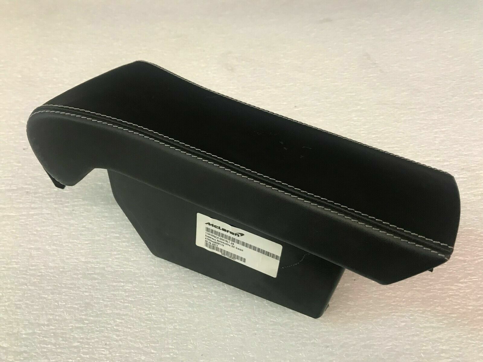 MCLAREN MP4-12C FRONT CONSOLE COMPARTMENT INSERT OEM 11N1828CP 11N0399CP