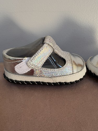 Pediped Mary Jane’s Silver Shoes Size 6-12 (3-4) Leather First Walker - Picture 5 of 5
