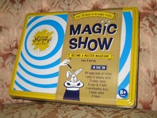 Professor Murphy's World of Wonder Magic Show Kit - Over 50 tricks  Mini Torch