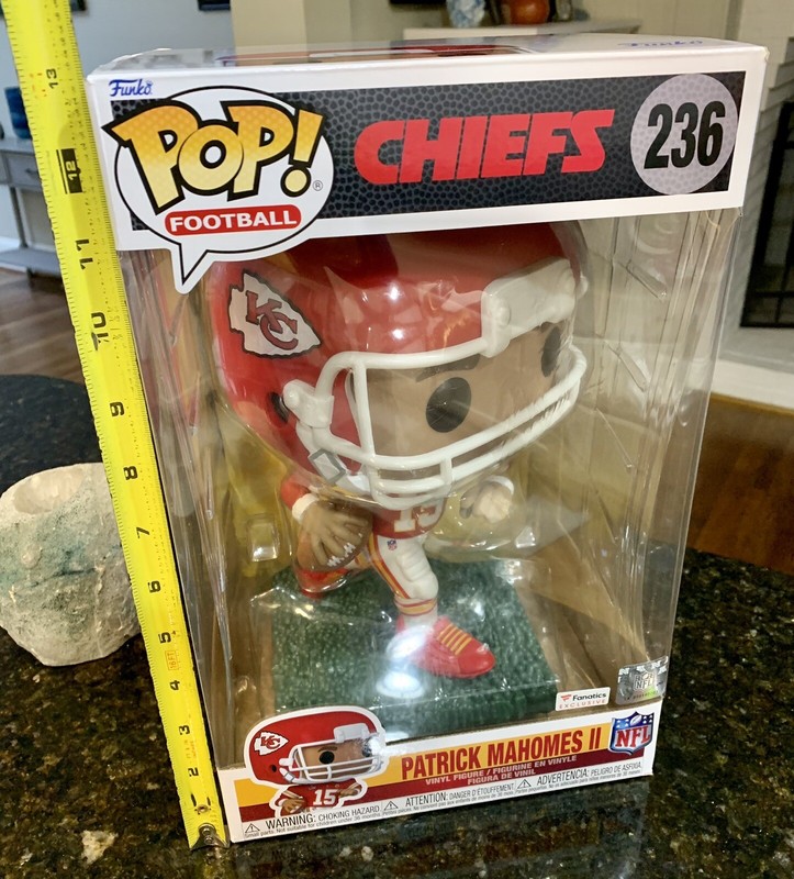 🔥 EXCLUSIVE Funko Jumbo Pop 236 Patrick Mahomes Chiefs Super Bowl LIV SOLD OUT