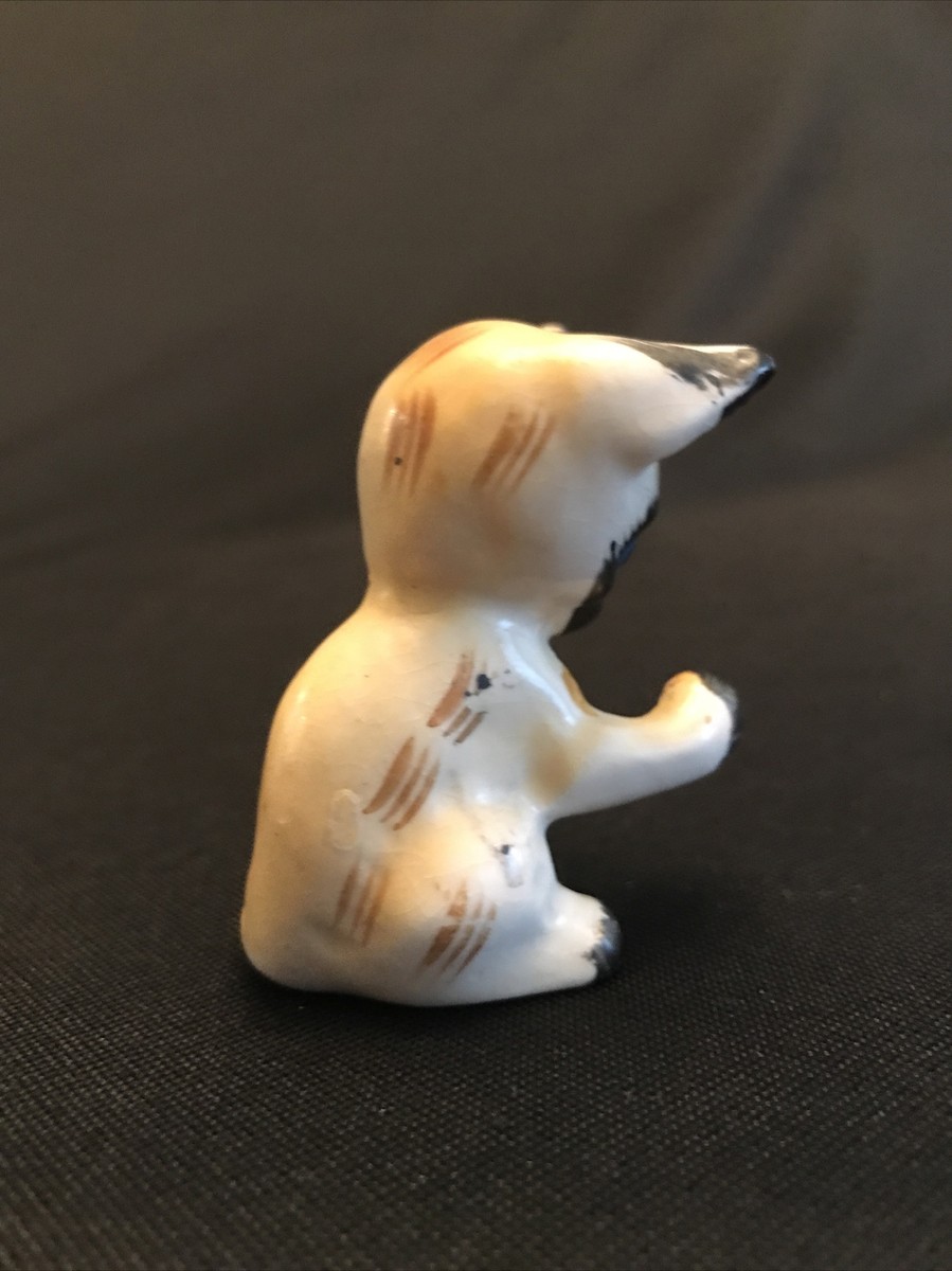 kittenです Small Porcelain Kitten Blue Eyes Siamese Cat Figurine