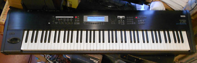 Korg TR88 Synthesizer 88-Key Music Workstation Black Keyboard -Tested ...