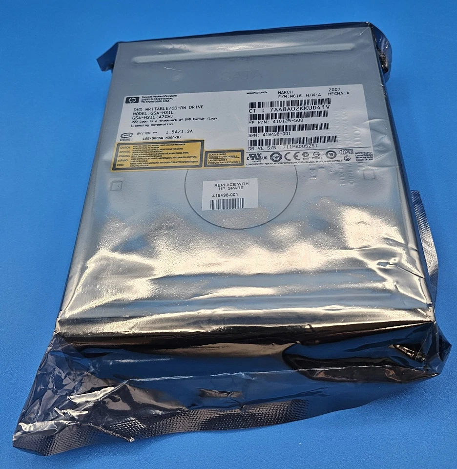 HP SATA Internal DVD-ROM CD-RW Drive with cables GSA-H31L Windows Desktop - NEW  - Image 2 of 4