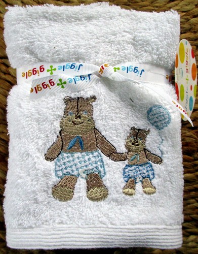 BABY BOY "MUM & BUBBY HIPPO" SET OF 3 COTTON FACE WASHERS TIED WITH RIBBON BNWT - Picture 9 of 11