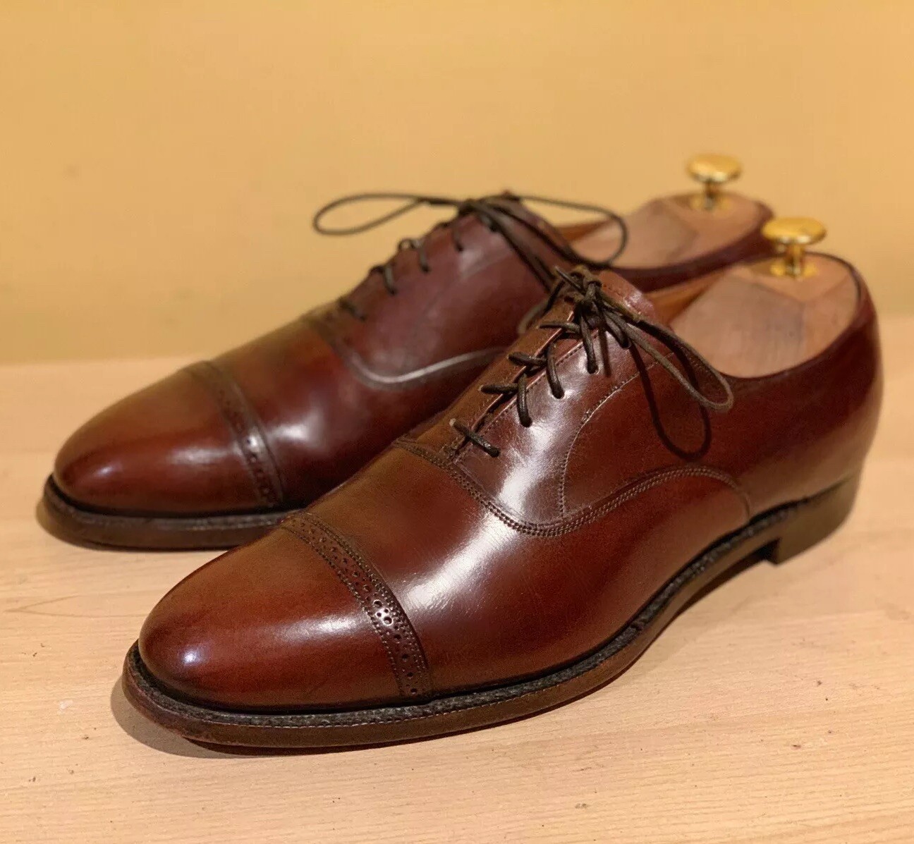 Does Johnston And Murphy Resole Shoes? Master the Art of Shoe Restoration!