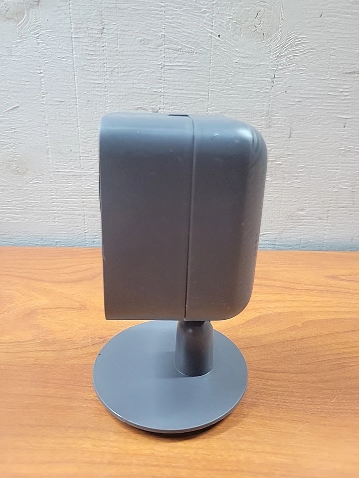 ADT SCE2R0-29  Outdoor Security Camera for DIY Home Surveillance - Graphite - Image 2 of 4