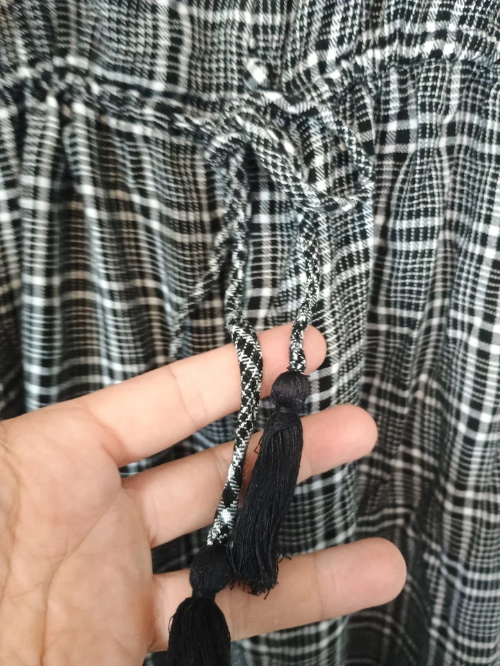 Mameluco de franela a cuadros negro Forever 21+ talla 3X ligero crucero por la playa Foto 3 de 4