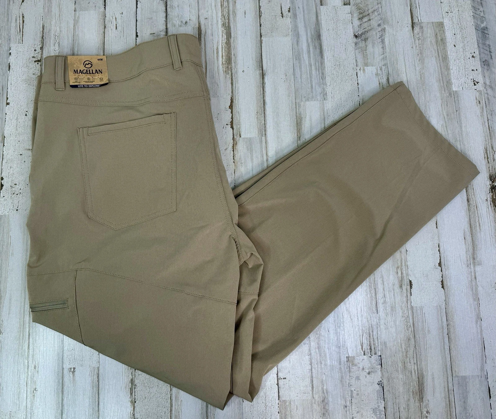 Magellan Outdoors 46x33 Men's Hickory Canyon Flex Tech UPF Wick Cargo Pants NWT