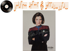 Star Trek Voyager Kate Mulgrew Singed / Autogramm Foto COA