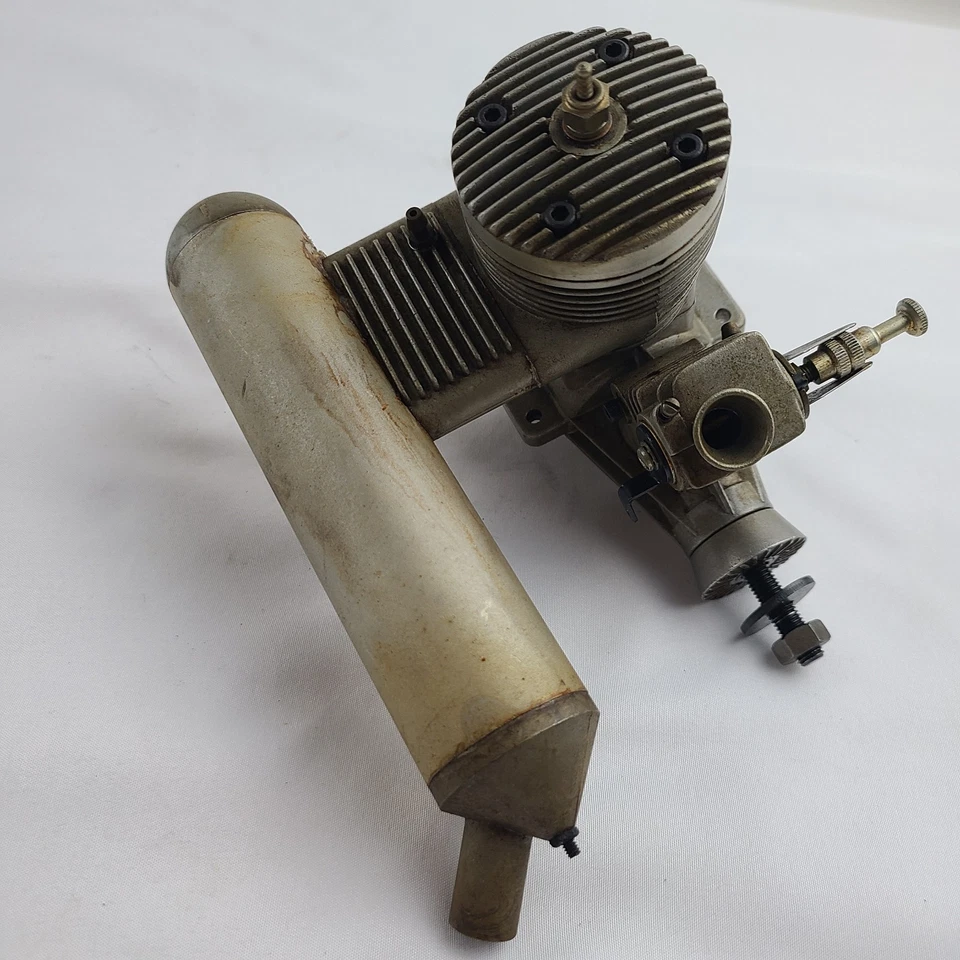 K&B .65 65 Sportster Two Stroke Nitro RC Remote Control Airplane Engine W/ Muff - Image 3 of 4